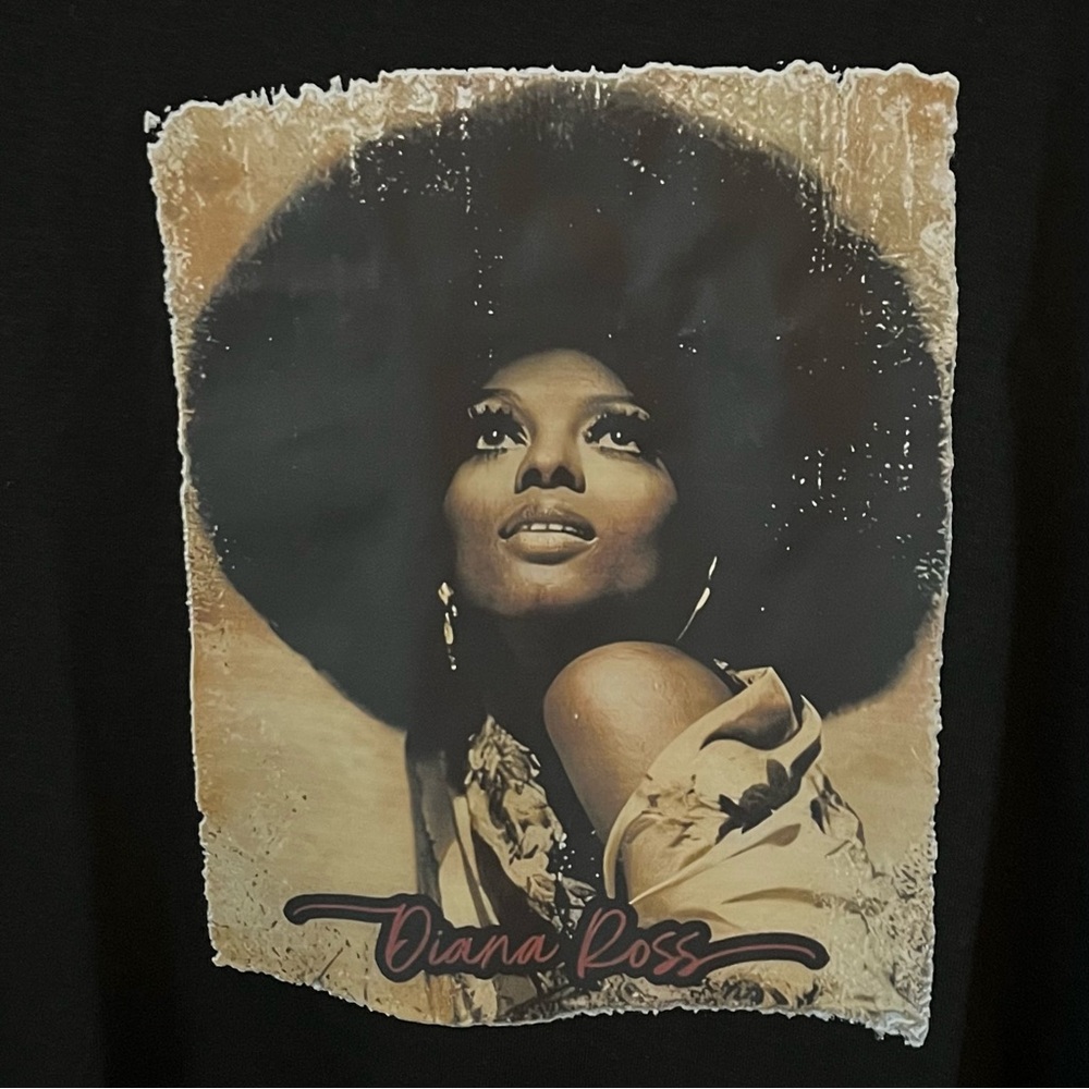 Diana Ross Graphic Tee Short-Sleeve Shirt Black. New Without Tags. Unisex 2XL - Picture 2 of 2
